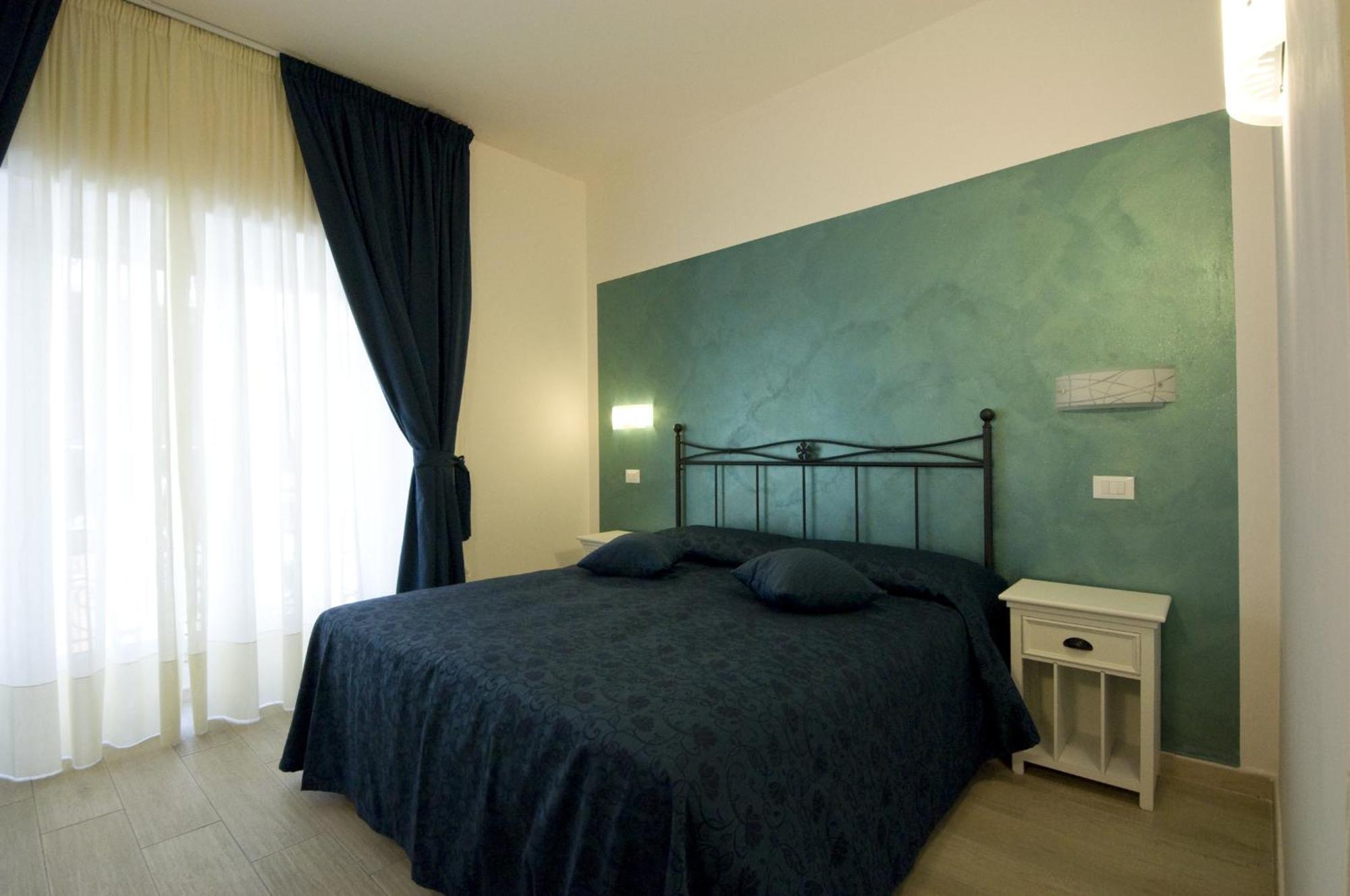 Atlantis Inn Roma — Photos 2